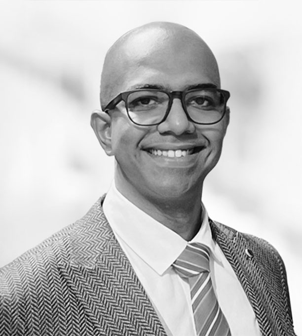 Dr. Vivek Mohan – B&W Dr. Vivek Mohan - B&W