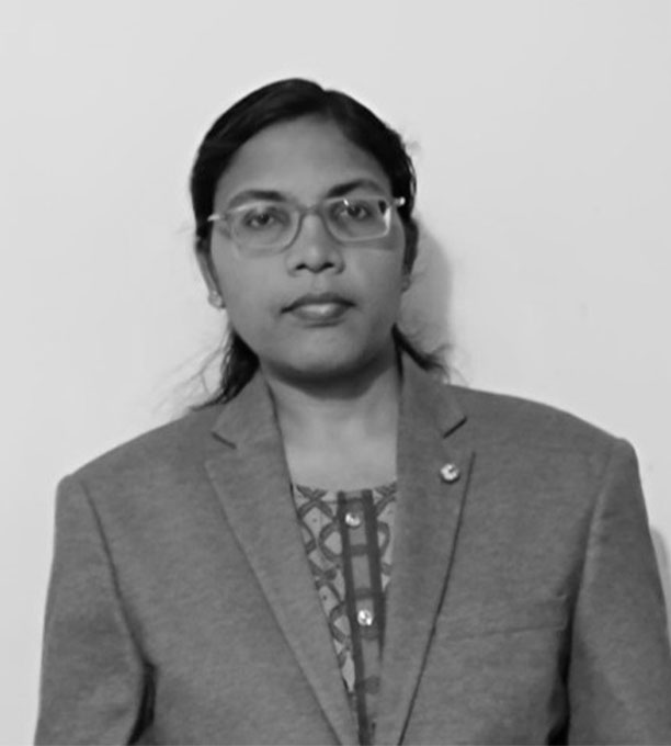 Ms Amitha Sughi – B&W Ms Amitha Sughi - B&W