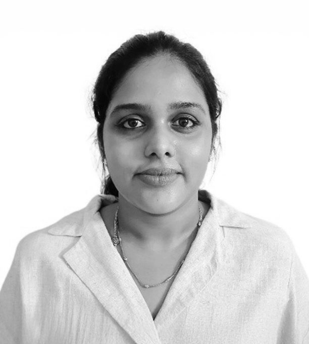 Ms Susmitha Anbu – B&W Ms Susmitha Anbu - B&W