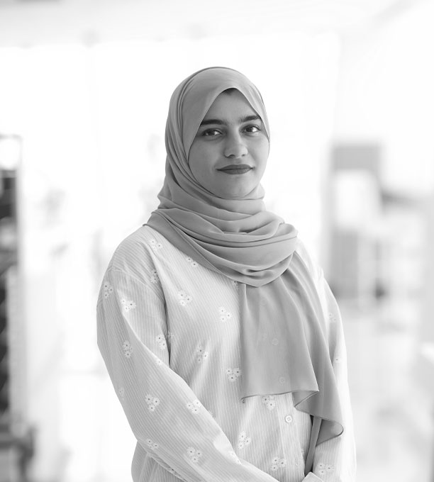 Nawal Imthias – B&W Nawal Imthias - B&W